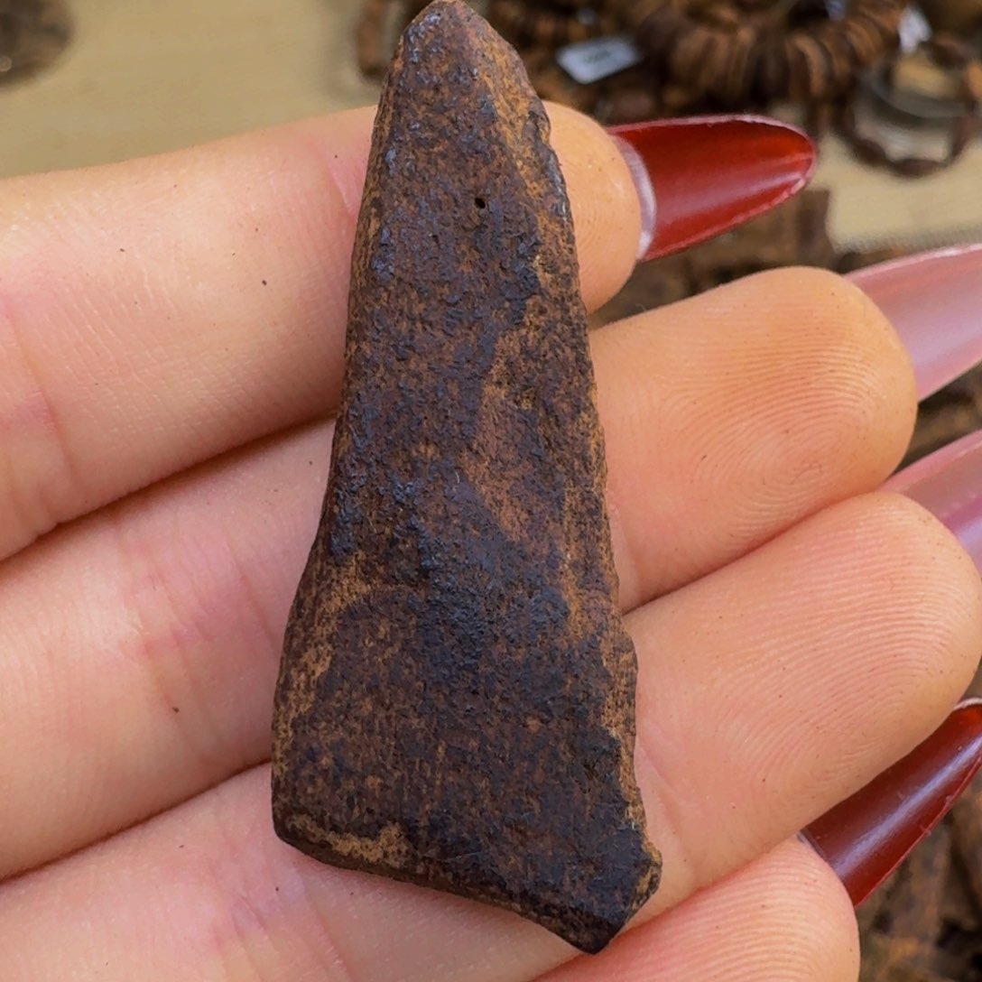 沉香吊坠越南惠安红土吊坠