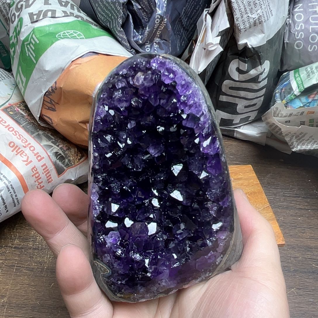 紫晶大型摆件（非配饰）未镶嵌