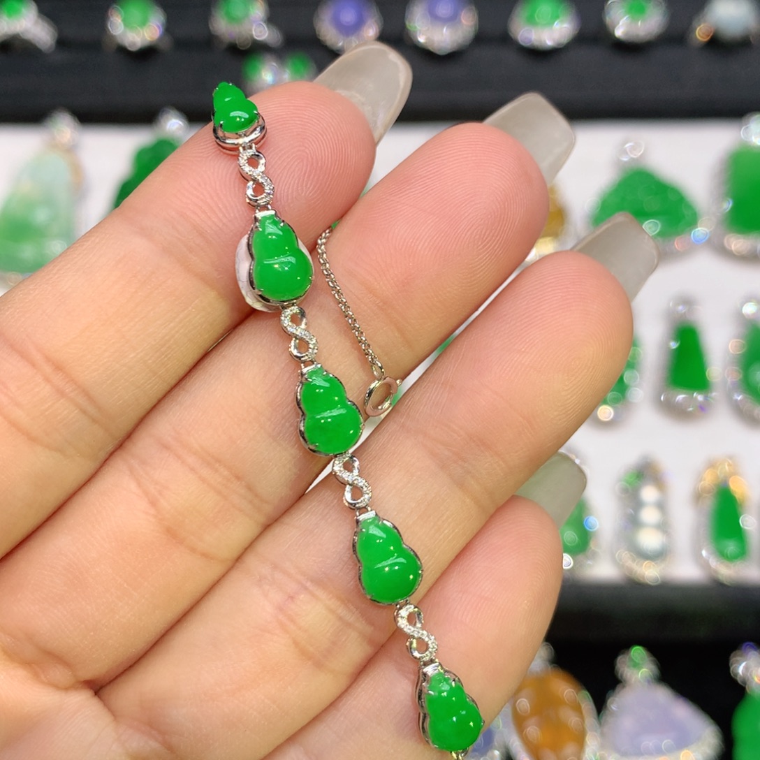 翡翠18K金镶嵌手链