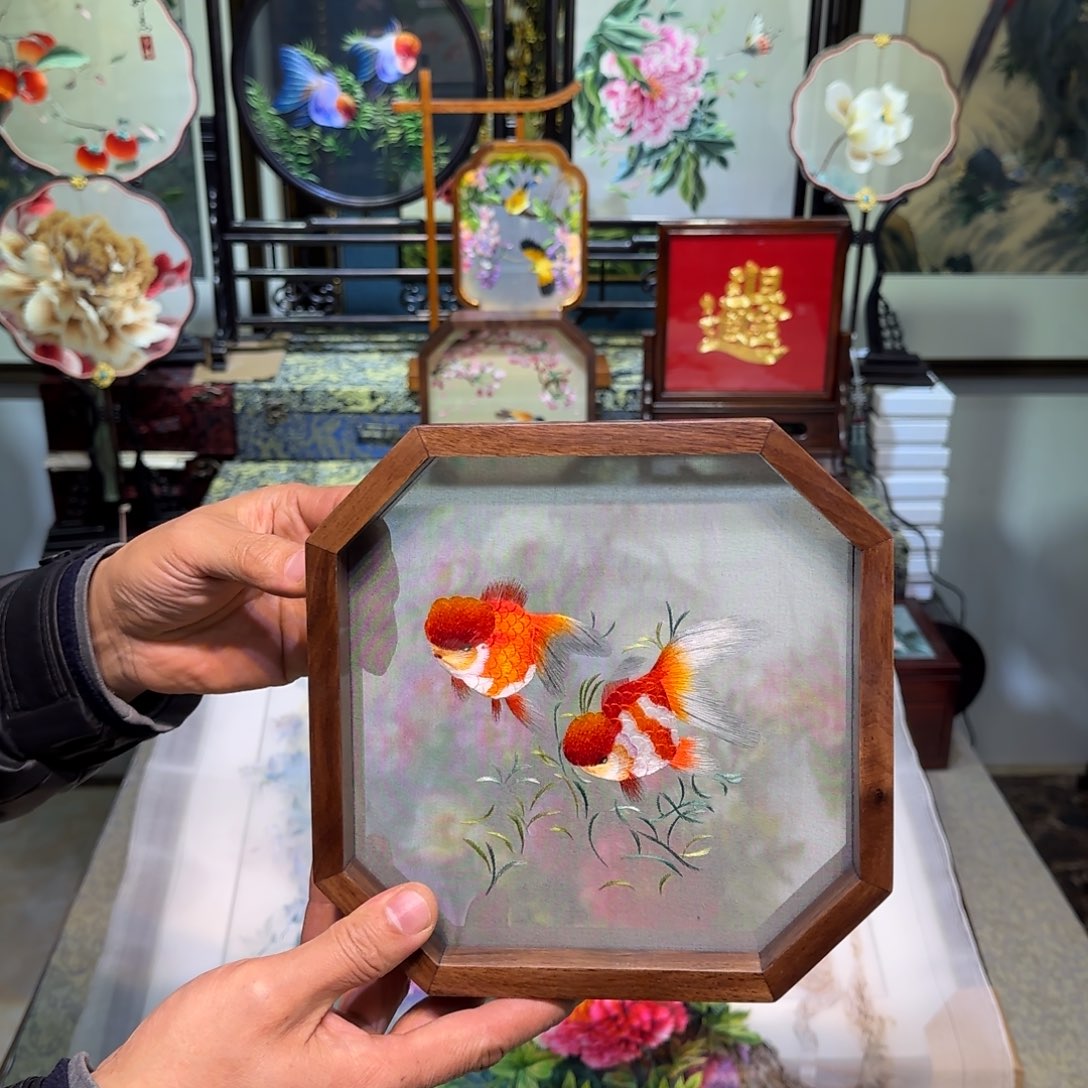 刺绣刺绣工艺精湛