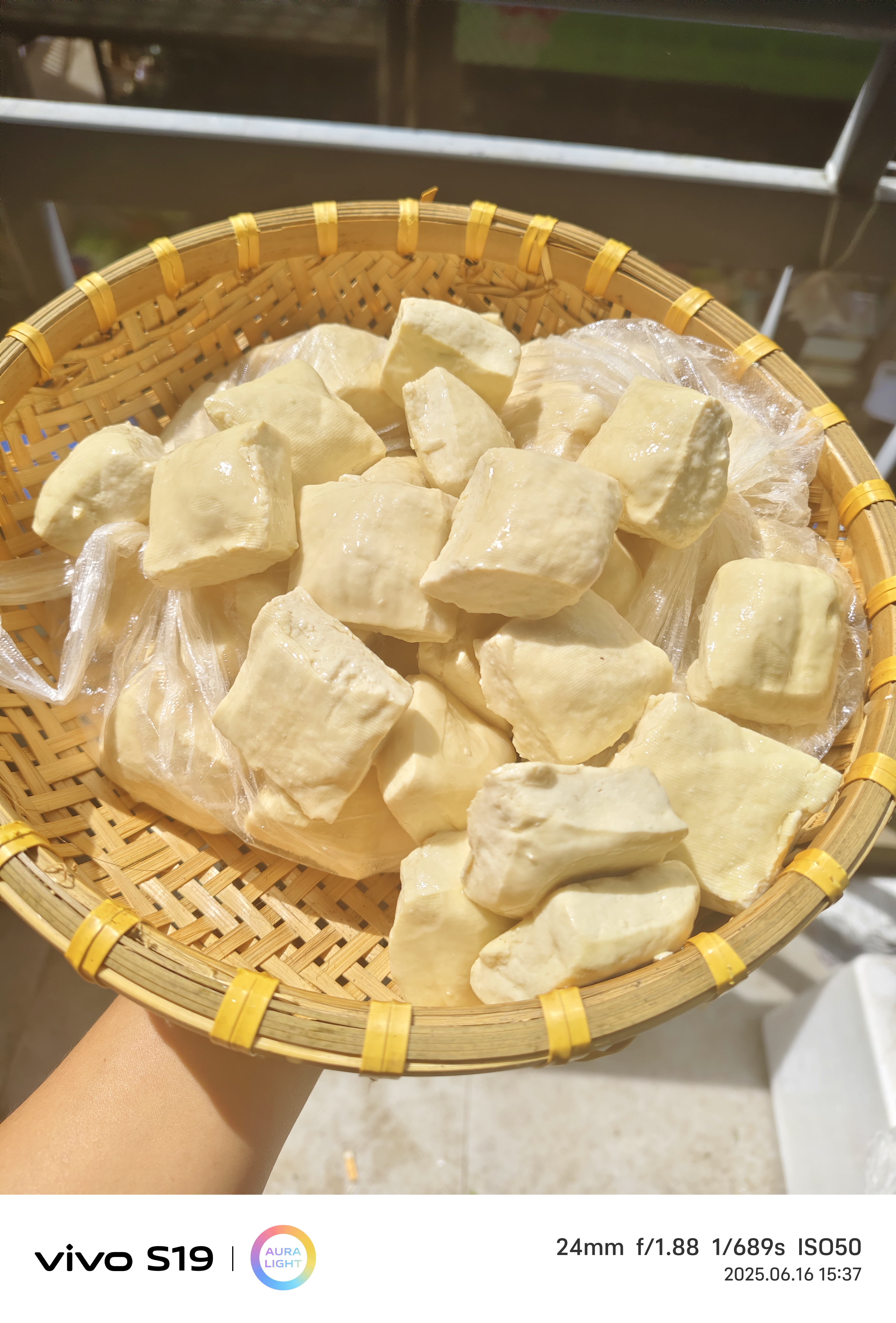 云南特色臭豆腐真空包装新鲜小吃