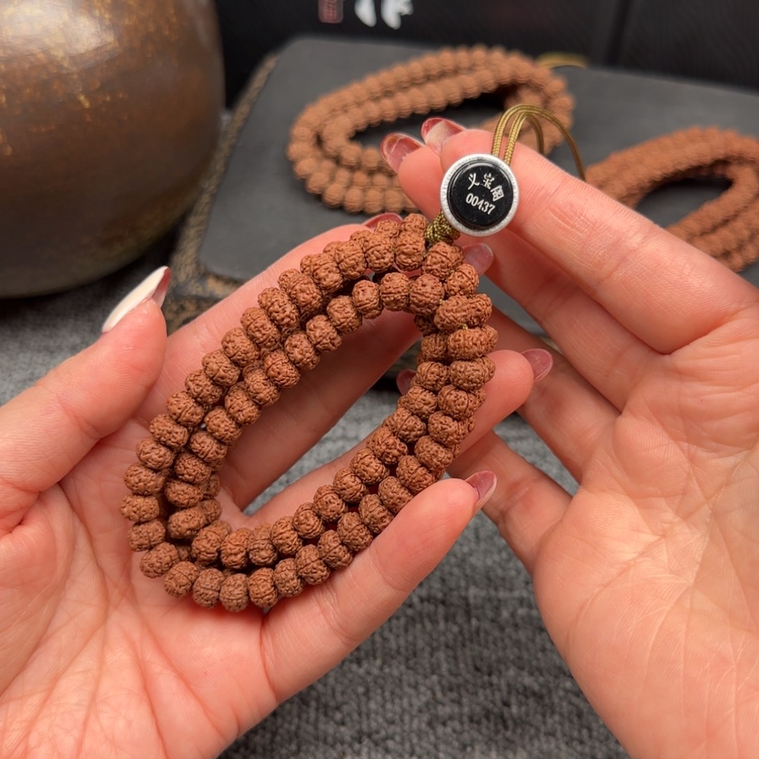 西***柿金刚菩提吊坠原生态