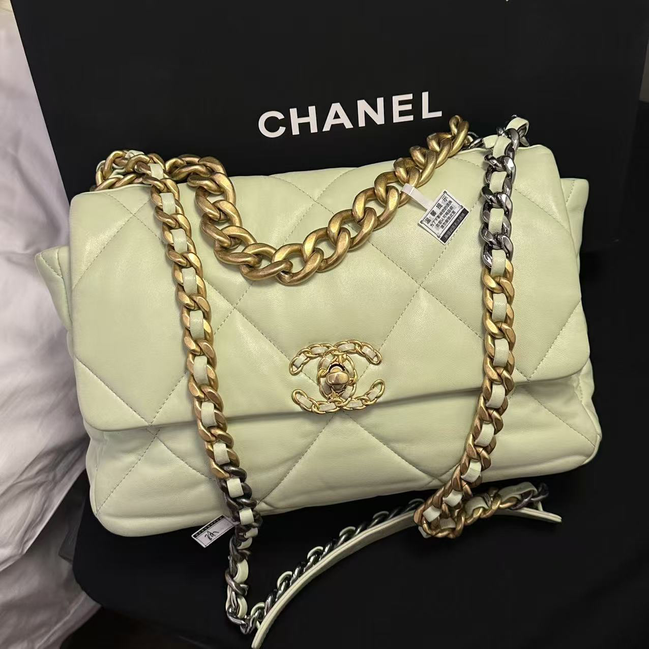95新 Chanel/香奈儿 多多奢品/香奈儿19bag斜挎包/98新包展
