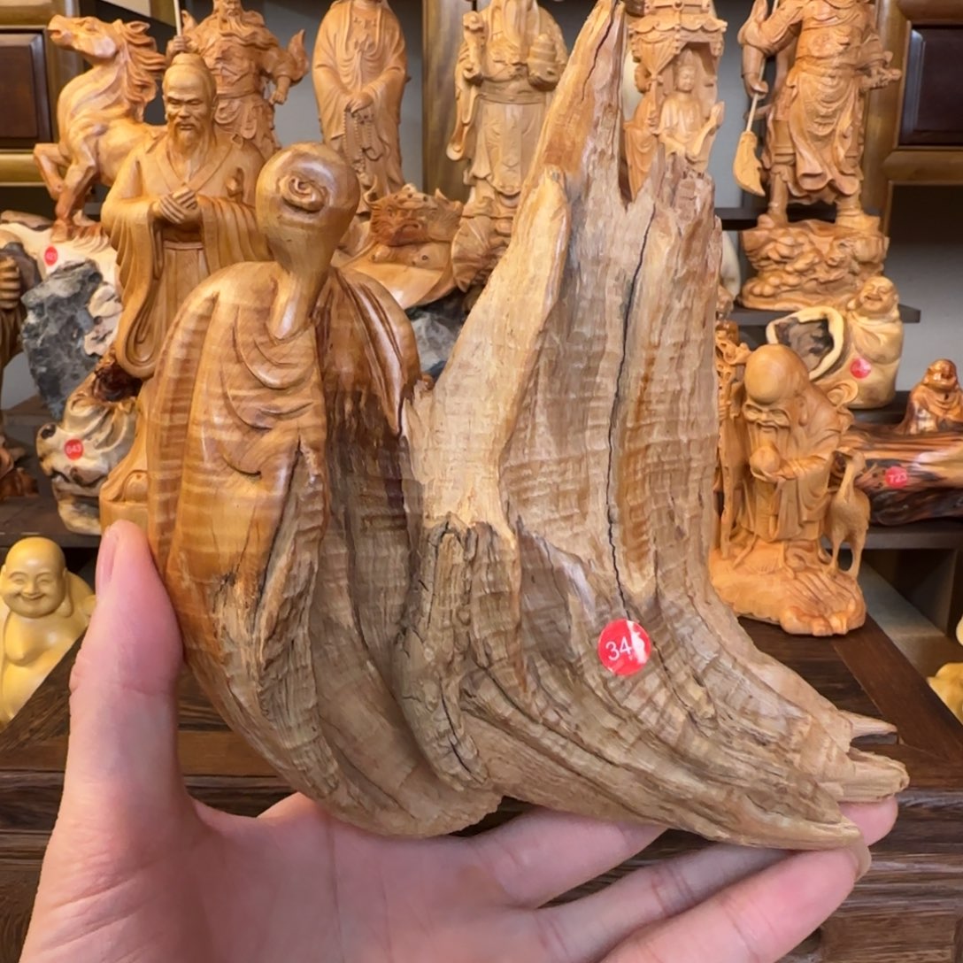 崖柏小木匠艺雕一物一拍