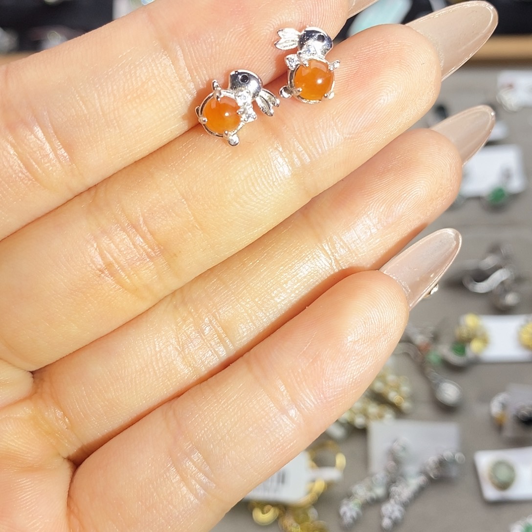 翡翠未镶嵌戒指翡翠