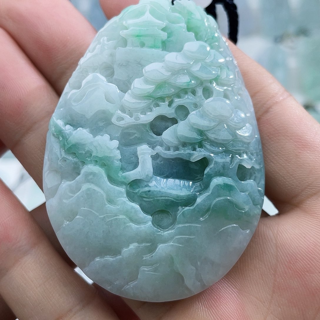 颈饰未镶嵌翡翠翡翠