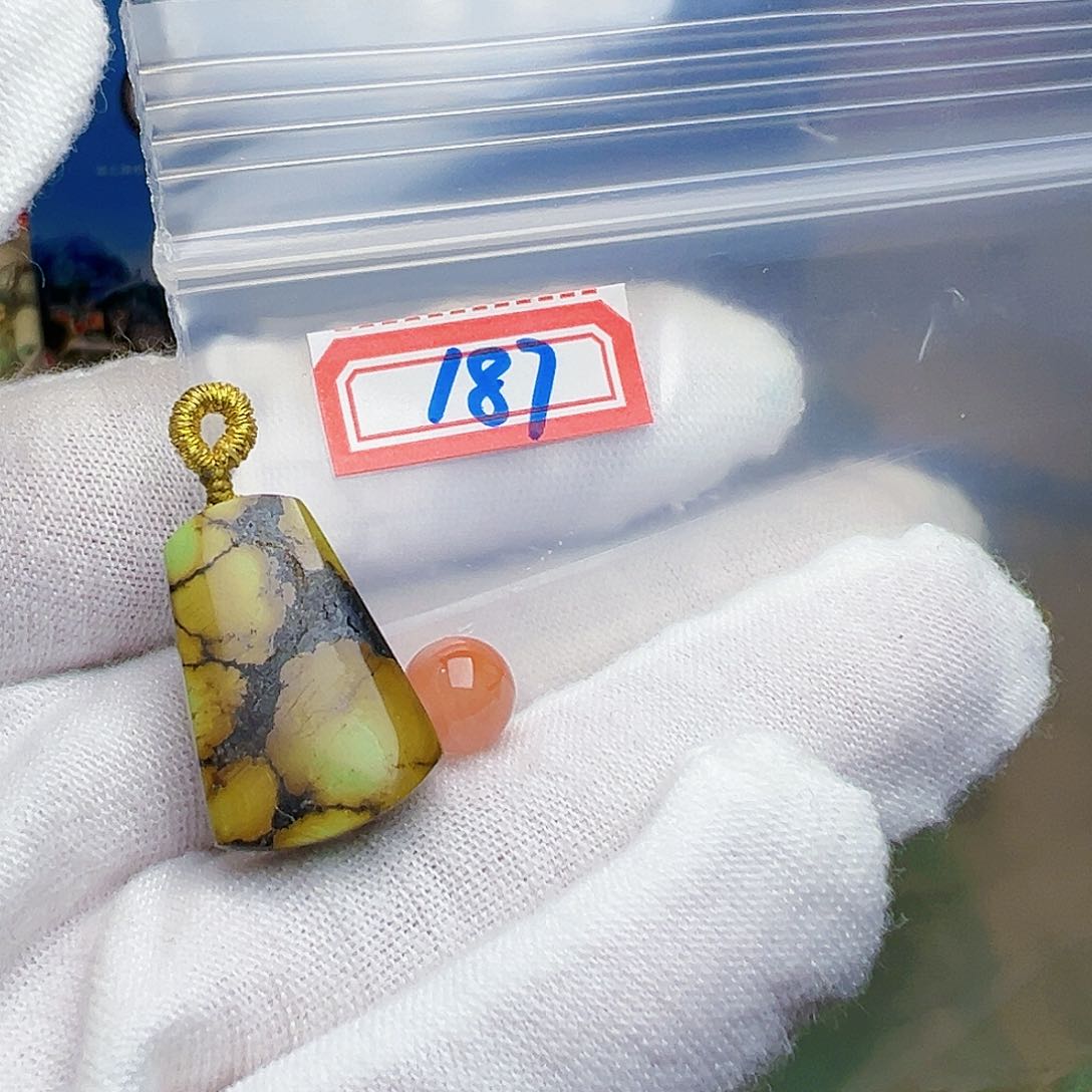 南红玛瑙珠宝奇石未镶嵌