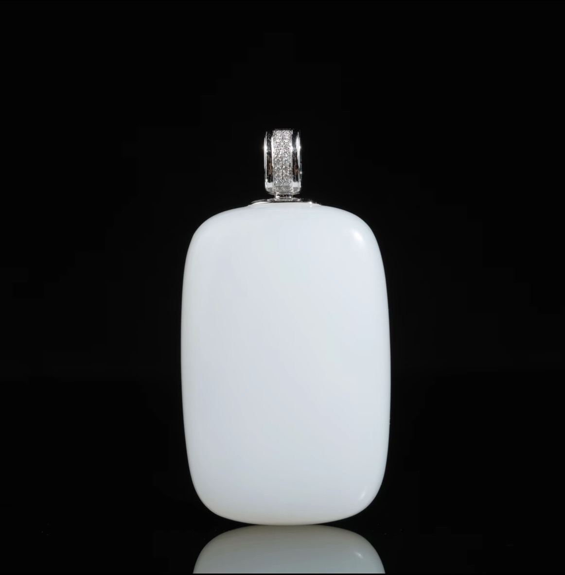  【华林同庆】莫争 | 18k金顶俄高白特细无事牌（k白）40*26*12不含链