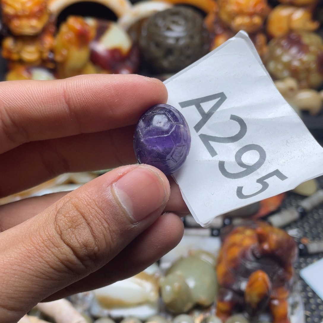 和田玉（糖玉）挂件未镶嵌