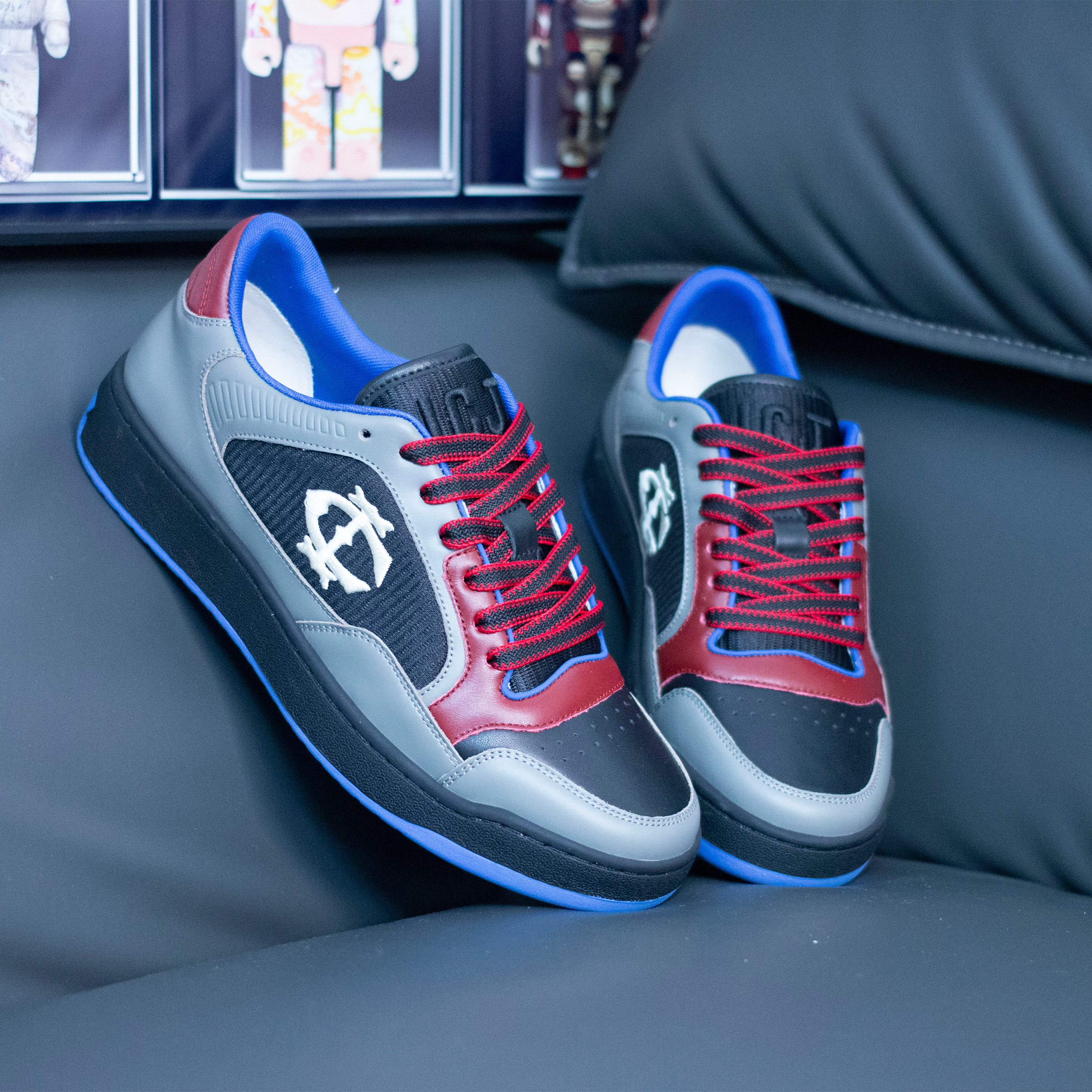 透气拼色休闲板鞋低帮鞋休闲鞋时尚男士百搭