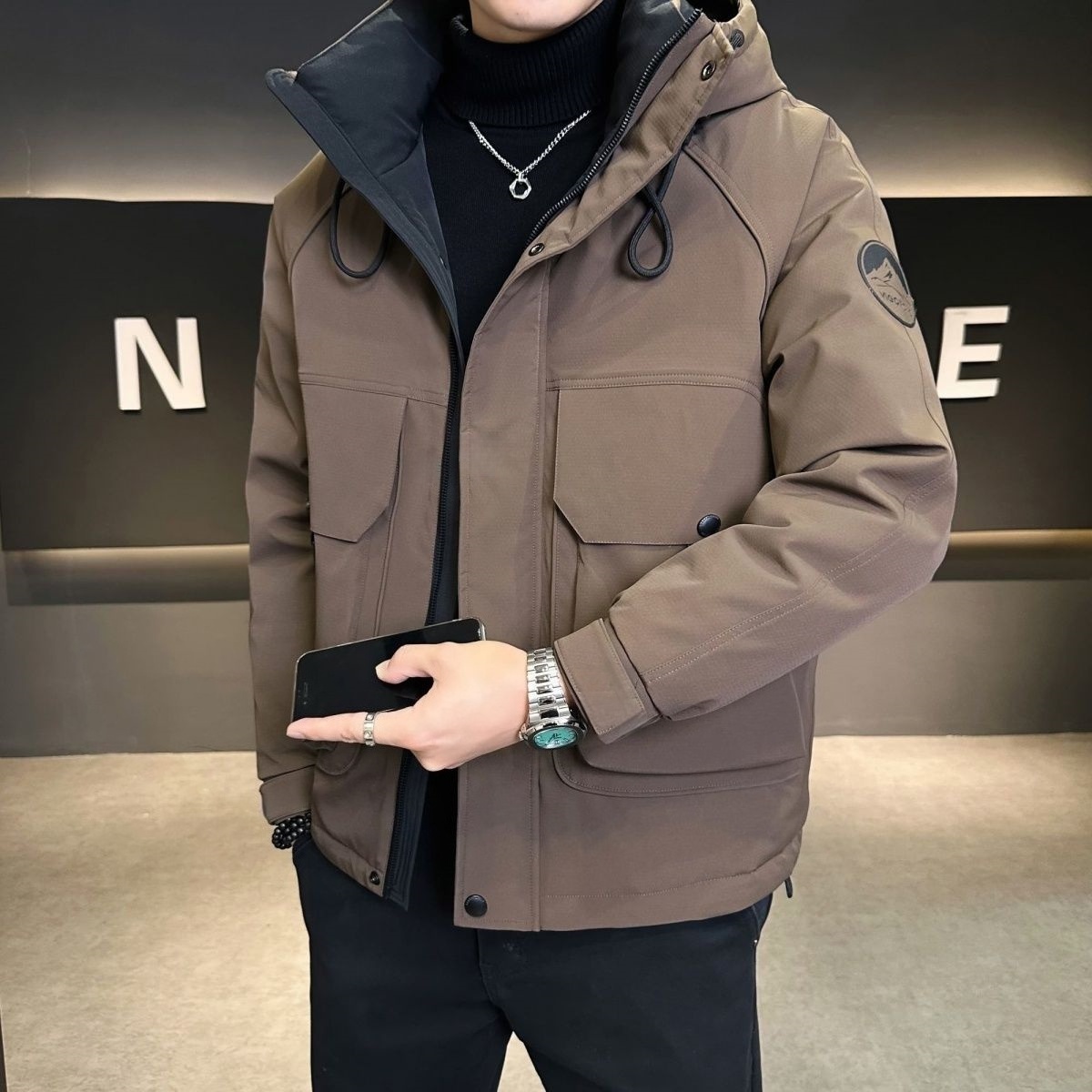 8888#2025新款保暖外穿工装风连帽宽松休闲防水百搭防寒外套