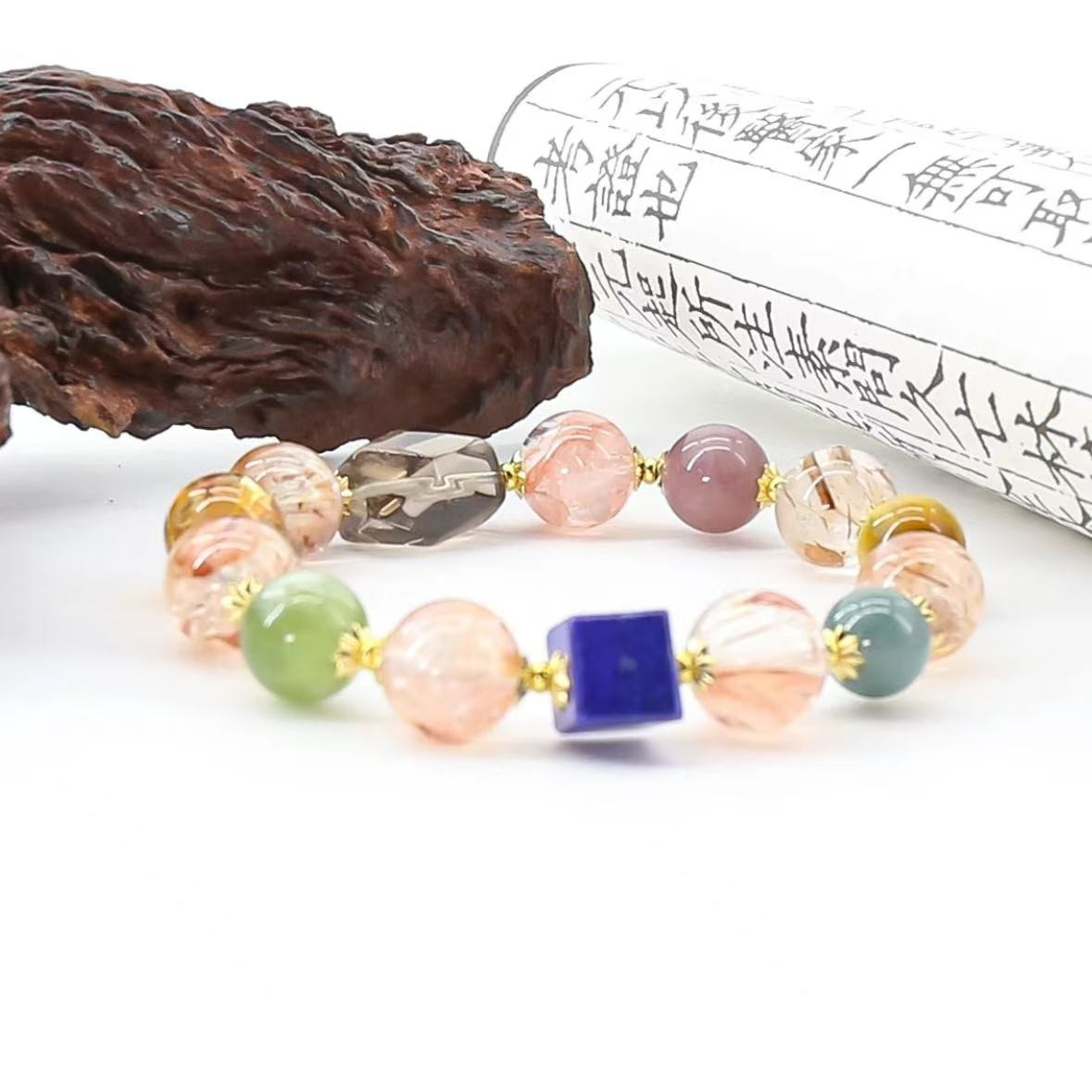 GZ6501超七水晶-精品手串（带证书和礼盒）