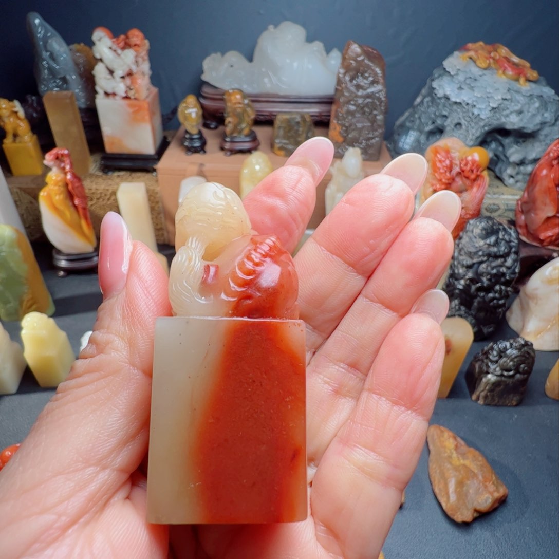 寿山石印石怀**朴