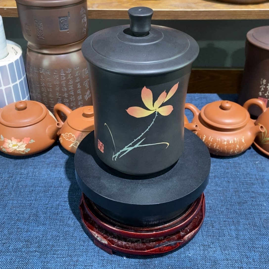 6建水紫陶手工彩填办公杯500c