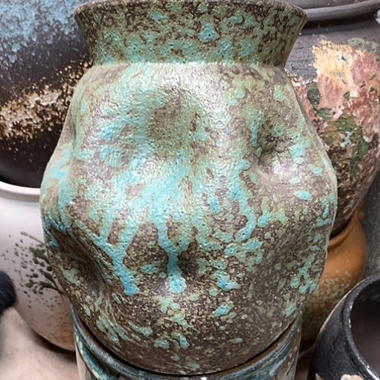 紫砂花盆口18高27拳头