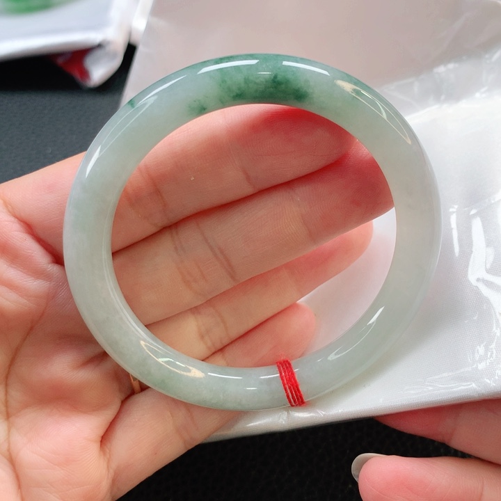 未镶嵌手镯翡翠55圆