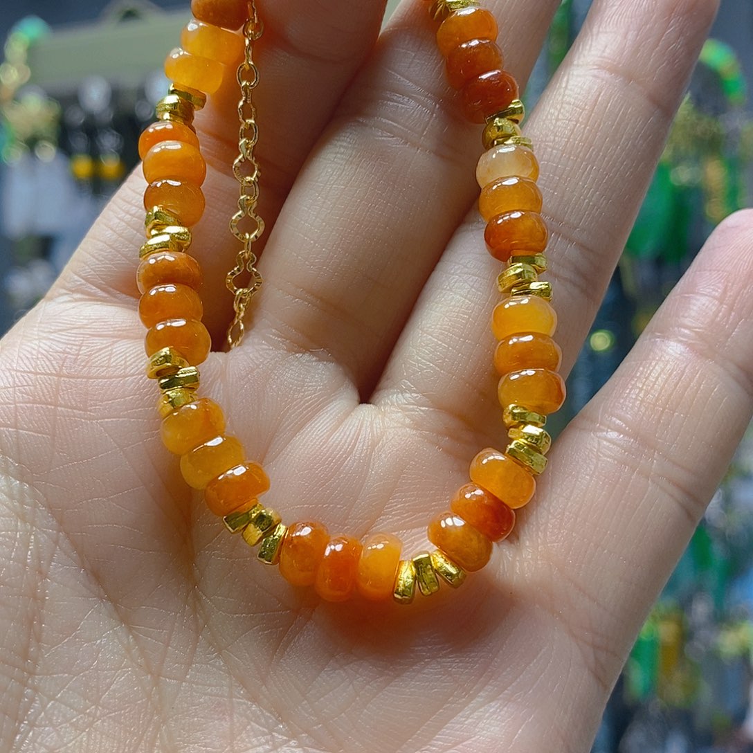 未镶嵌翡翠耳饰翡翠