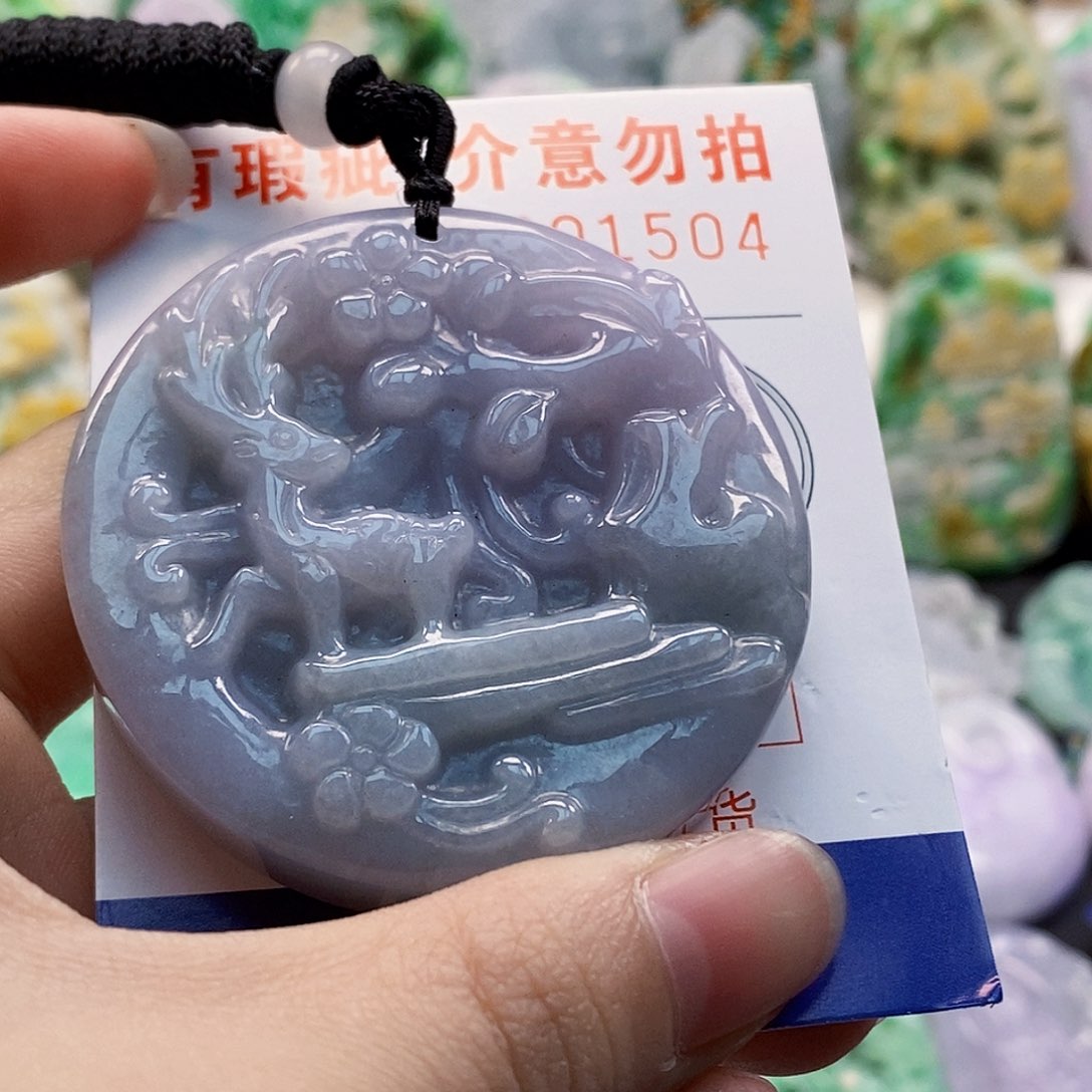 吊坠(不含链)未镶嵌翡翠