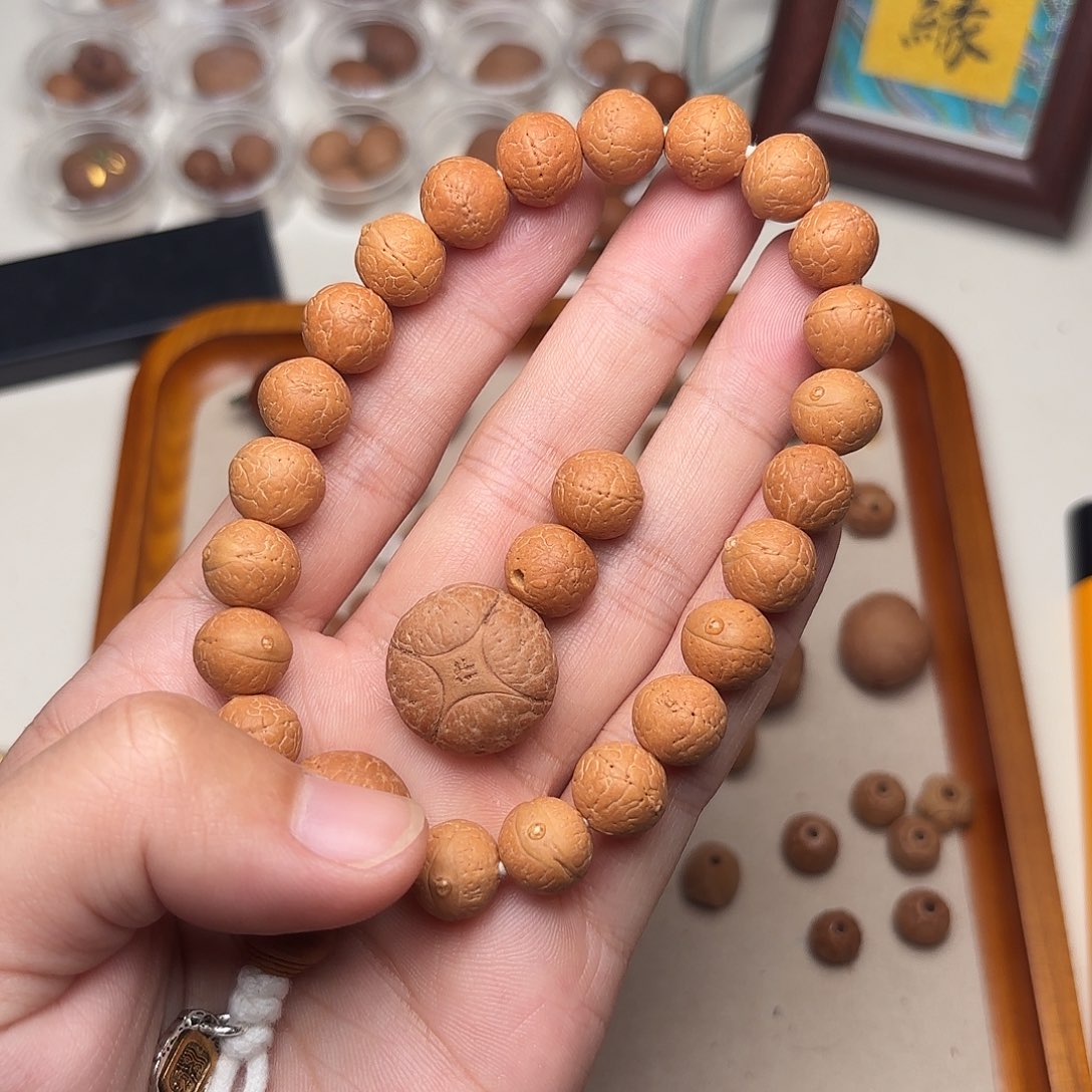 驮***间凤眼菩提手串精品单仓手串1.1