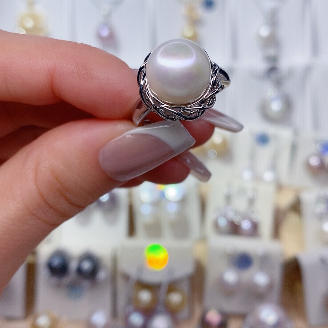 未镶嵌淡水珍珠戒指