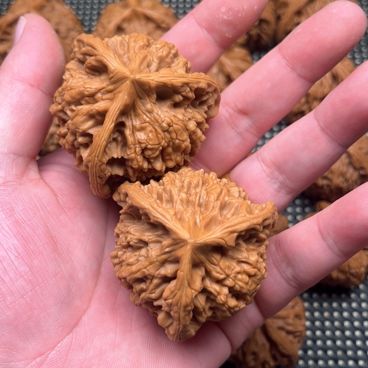 文玩核桃把件淄****育精修工艺