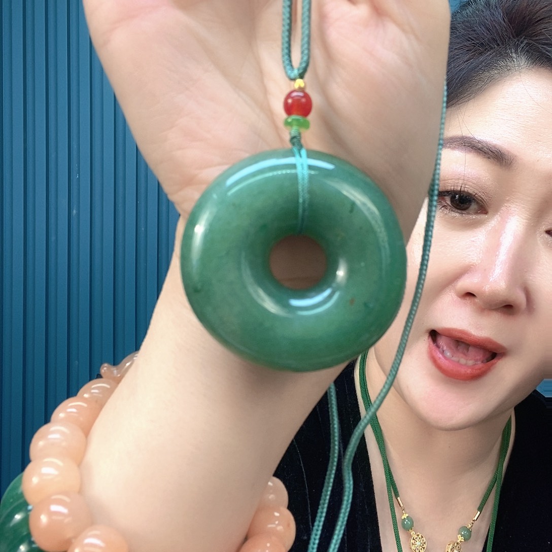 石英质玉手镯合金