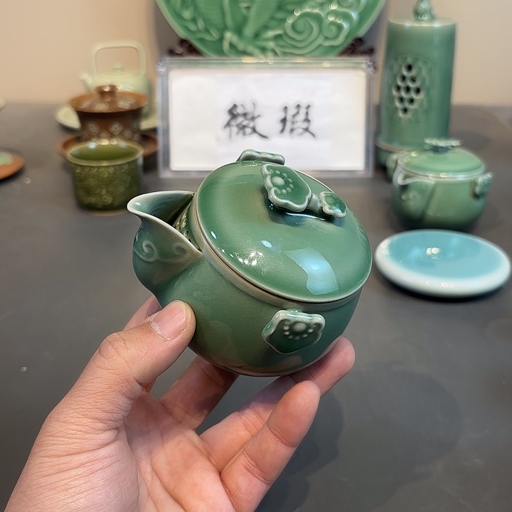 瓷片龙泉青瓷福利青瓷