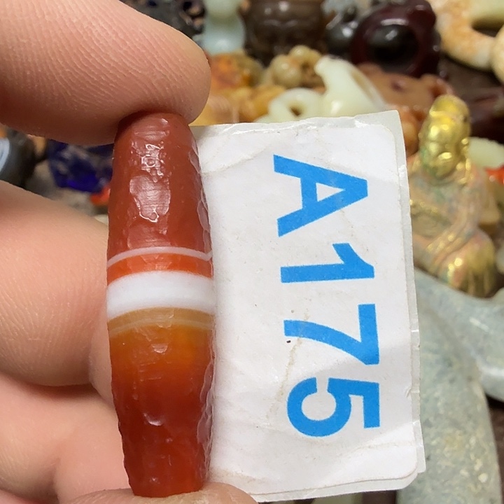 格***格玛瑙/玉髓未镶嵌颈饰