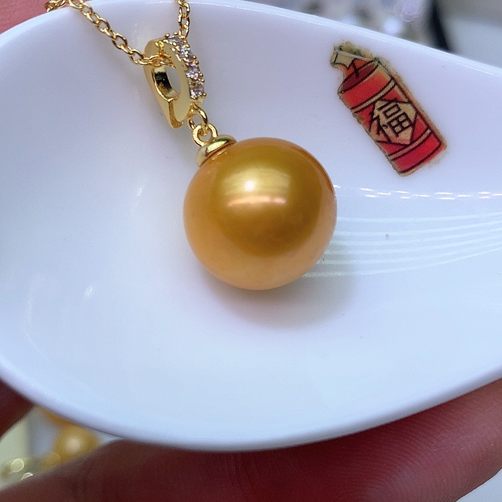 银S925镶嵌耳饰淡水珍珠