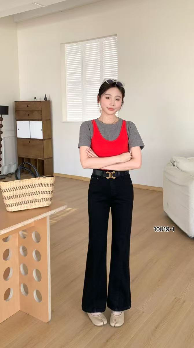 女士春秋款微喇牛仔裤/10019