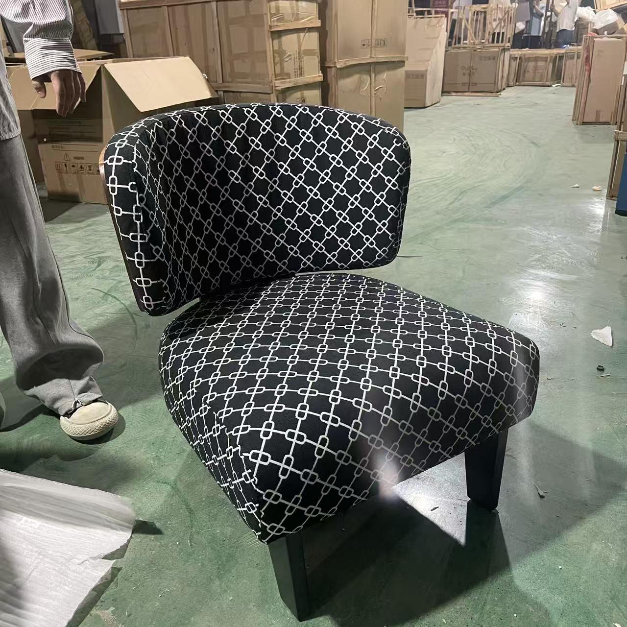 现代家用单人休闲椅子