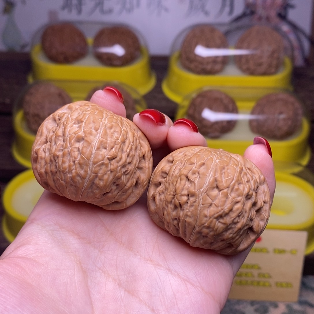 文玩核桃把件全品40尺一代铁锤妹妹