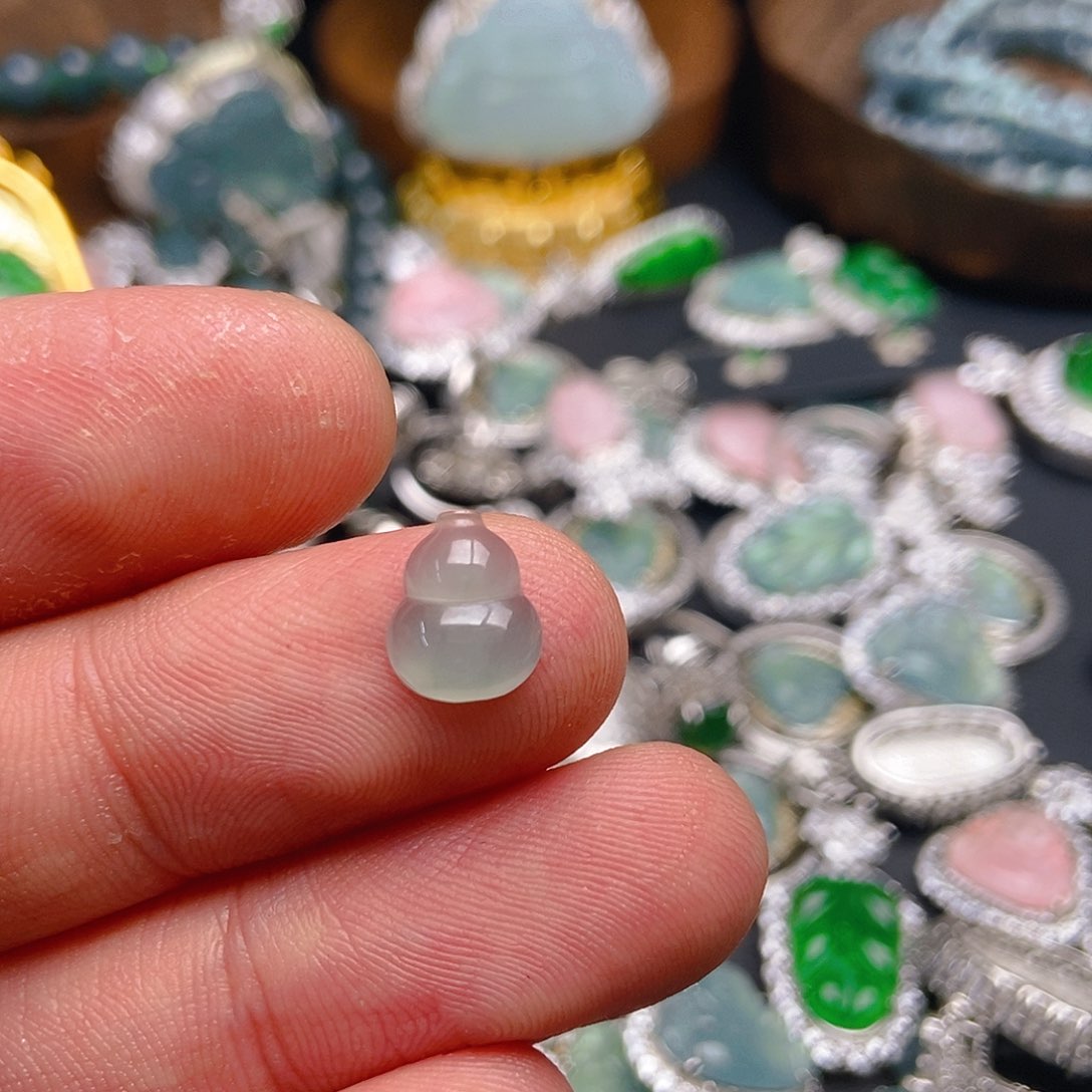 翡翠吊坠(不含链)未镶嵌588吊坠