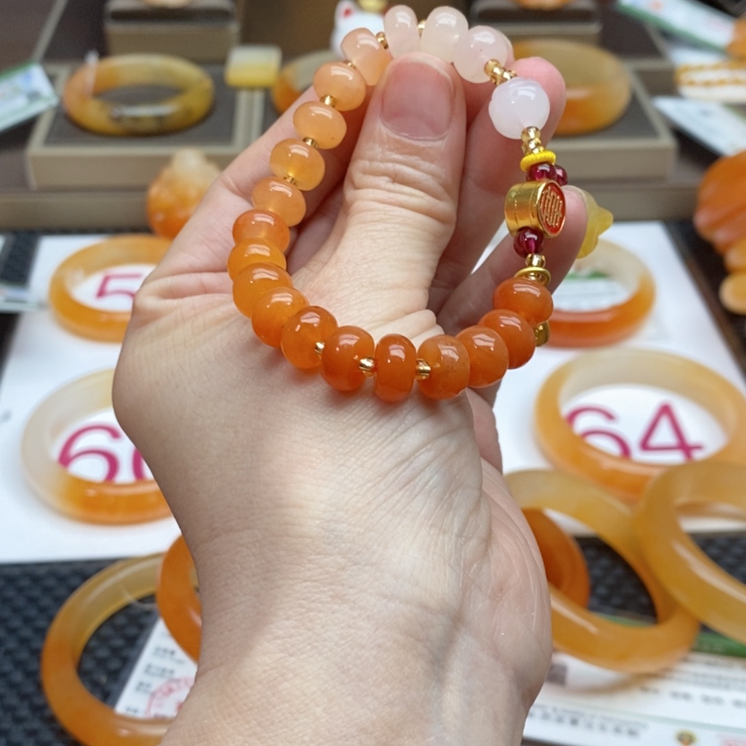 石英质玉（黄龙玉）手串未镶嵌