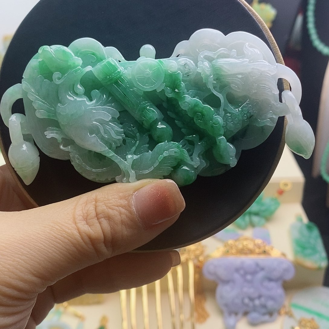 翡翠吊坠(赠链)未镶嵌翡翠雕刻龙凤呈祥吊坠锁牌