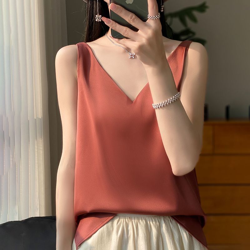 （糖糖199-359非主图款下单需备注编码）时尚简约女士外穿吊带背心