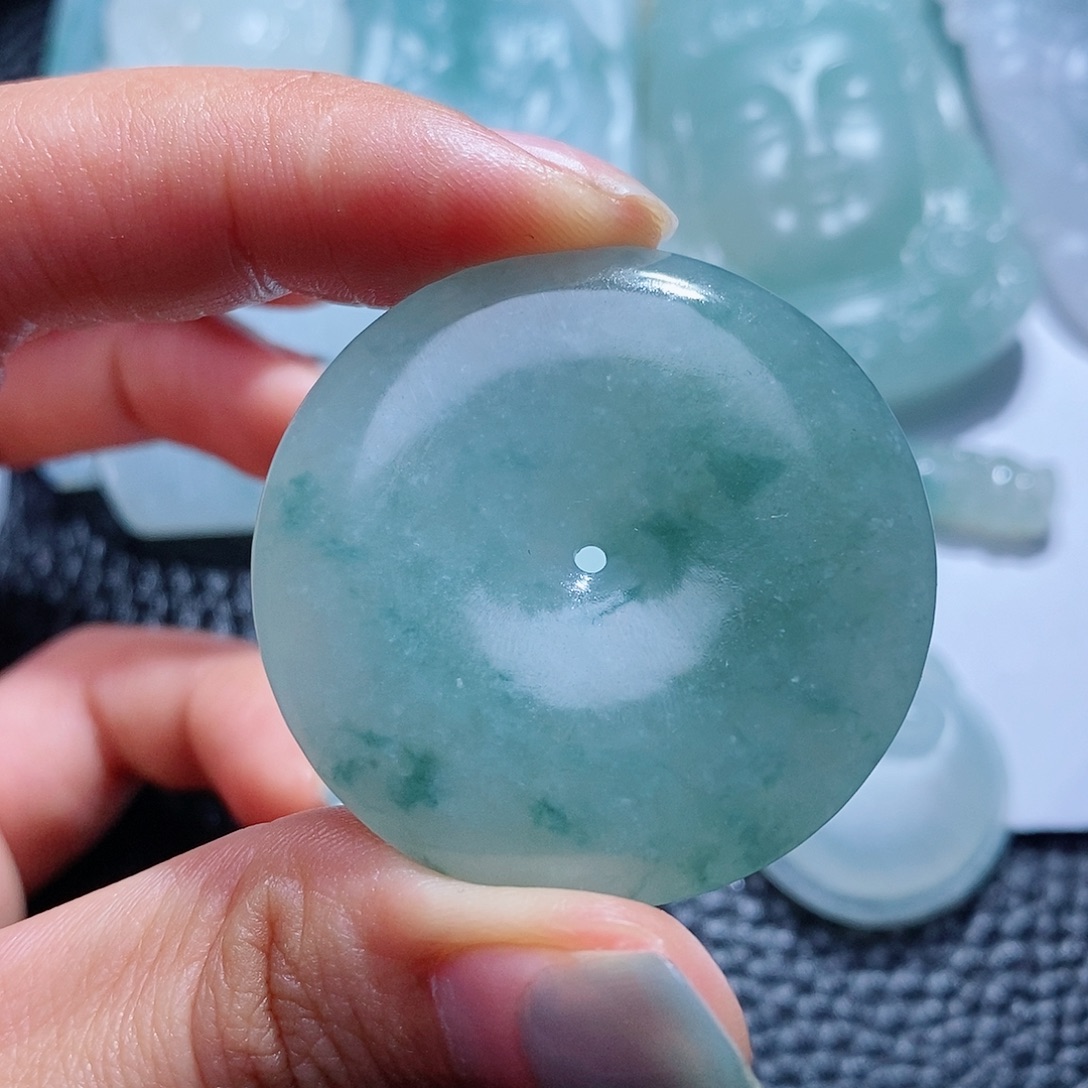 定制翡翠未镶嵌毛货付款后确认抛光