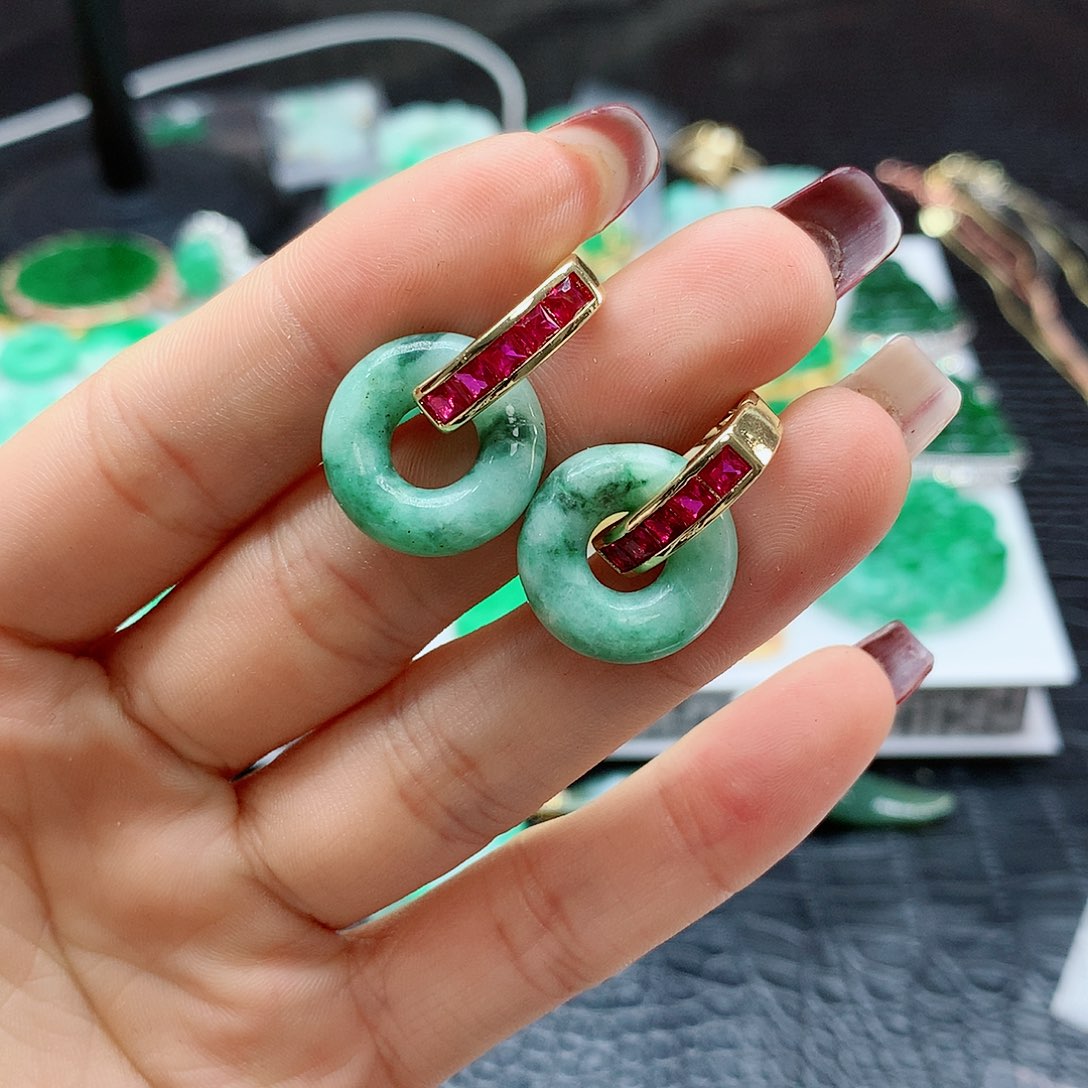 【闪购商品】翡翠耳饰未镶嵌，