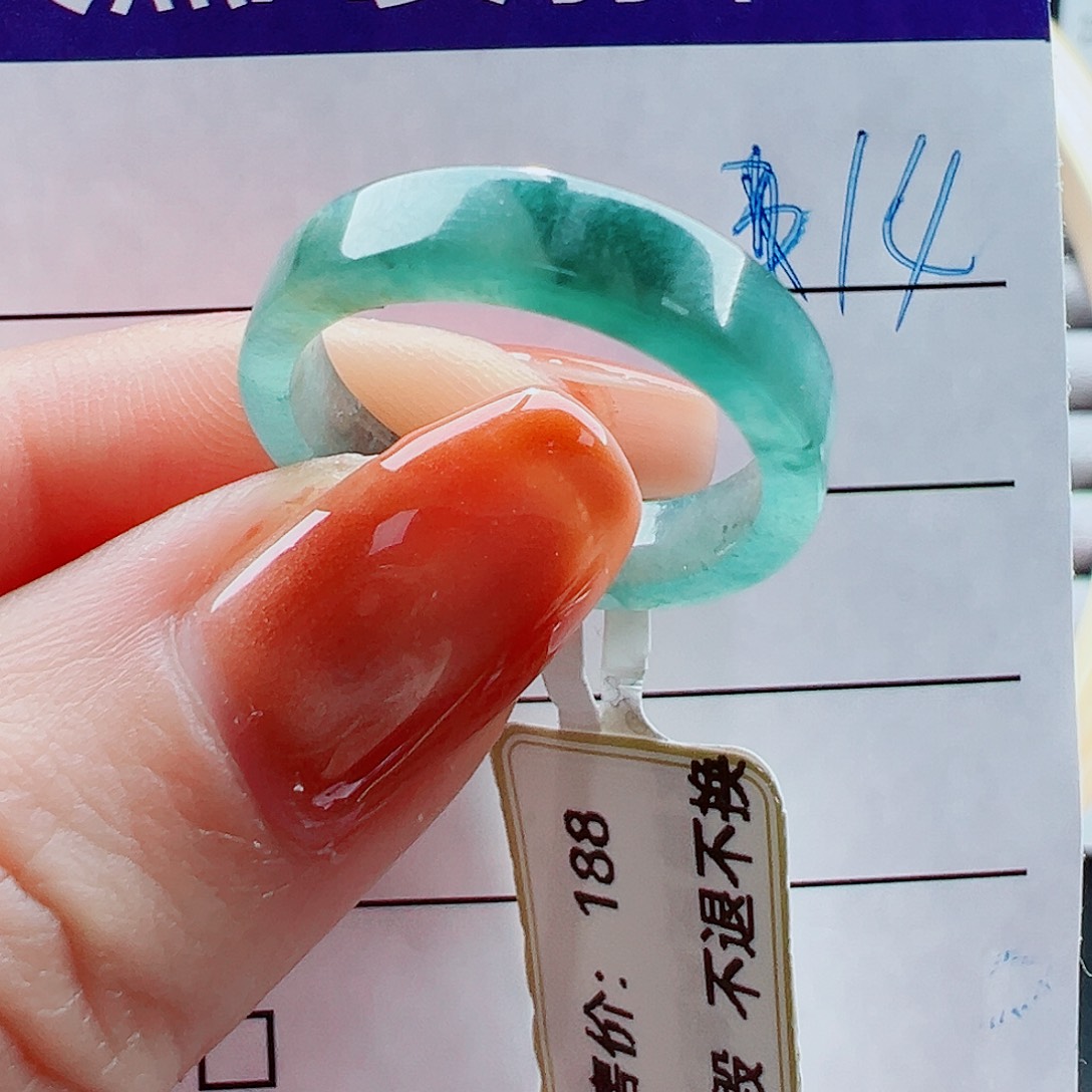 未镶嵌戒指翡翠再****?戒圈