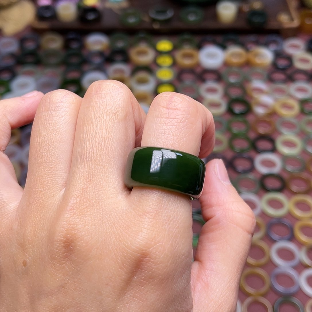 和田玉戒指未镶嵌17.5