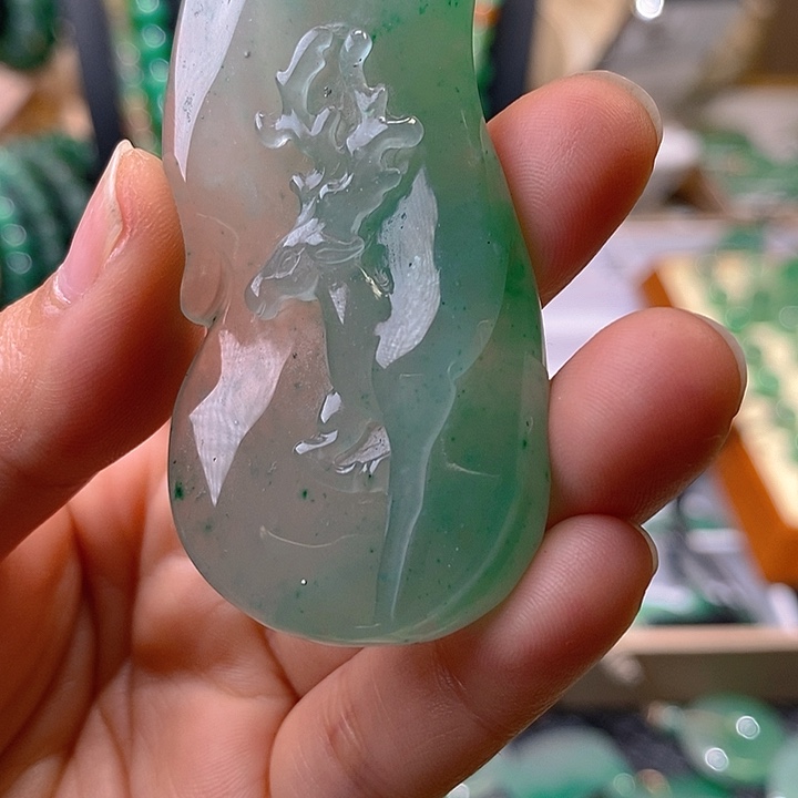 石英质玉挂件未镶嵌$****&