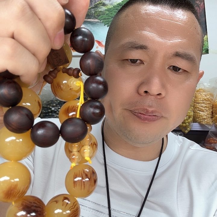 非洲紫檀（红花梨）111卡30手持