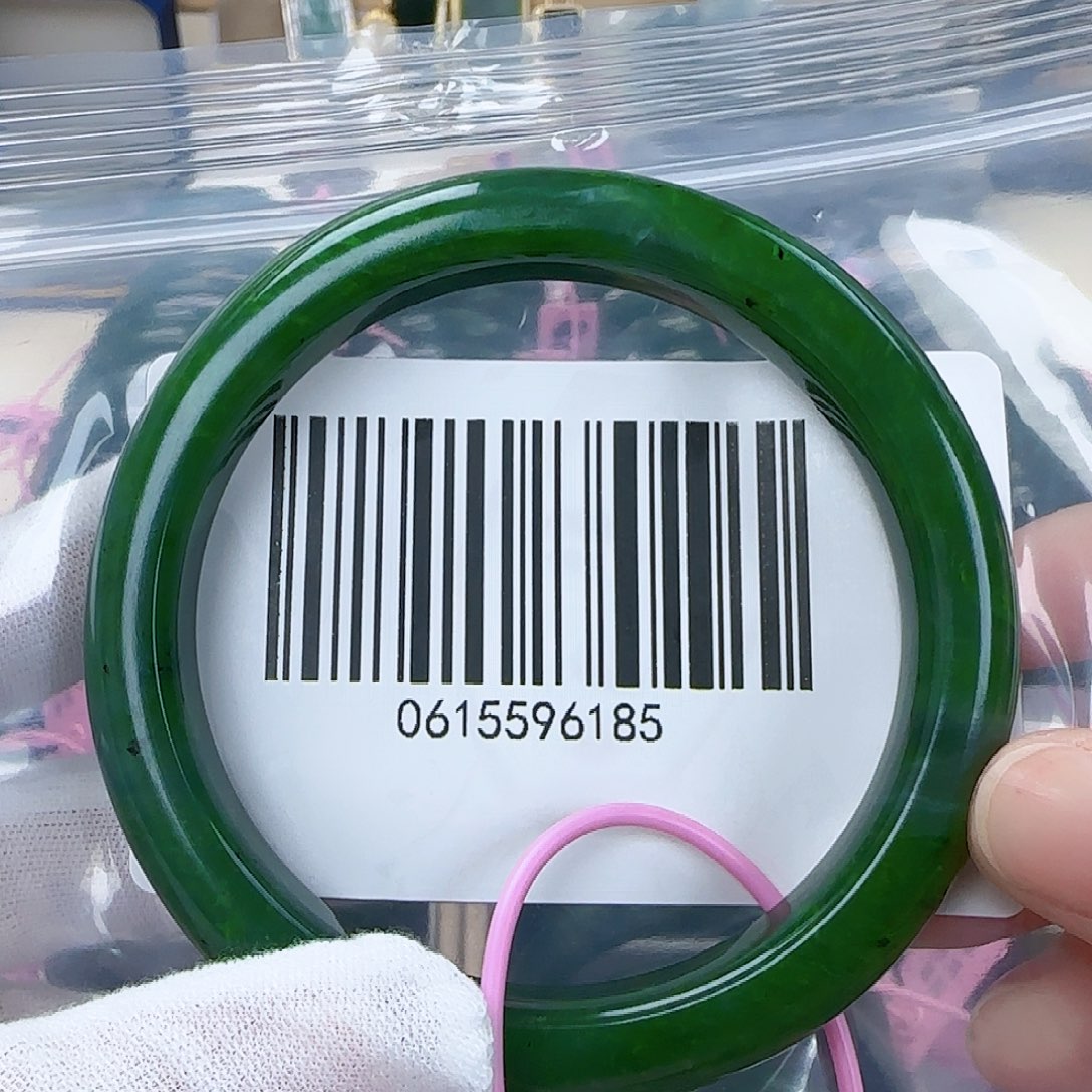 和田玉（碧玉）手镯未镶嵌63