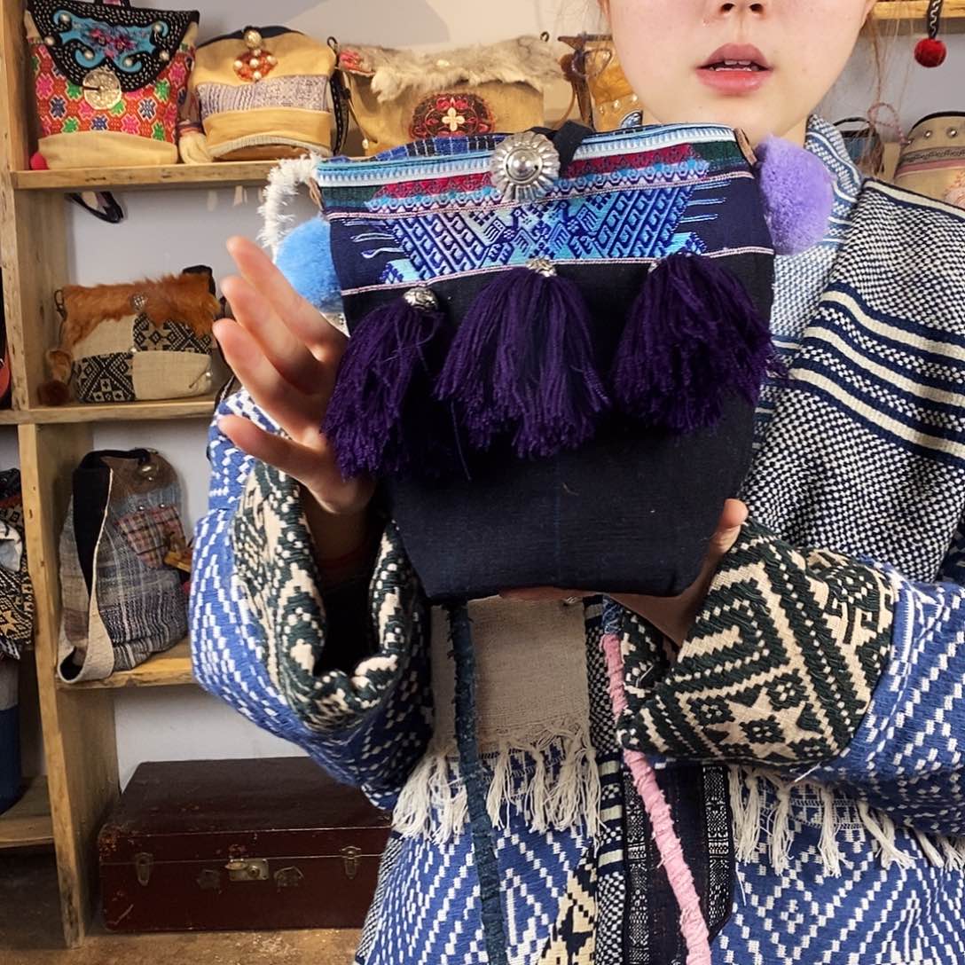 织绣手工制作包包