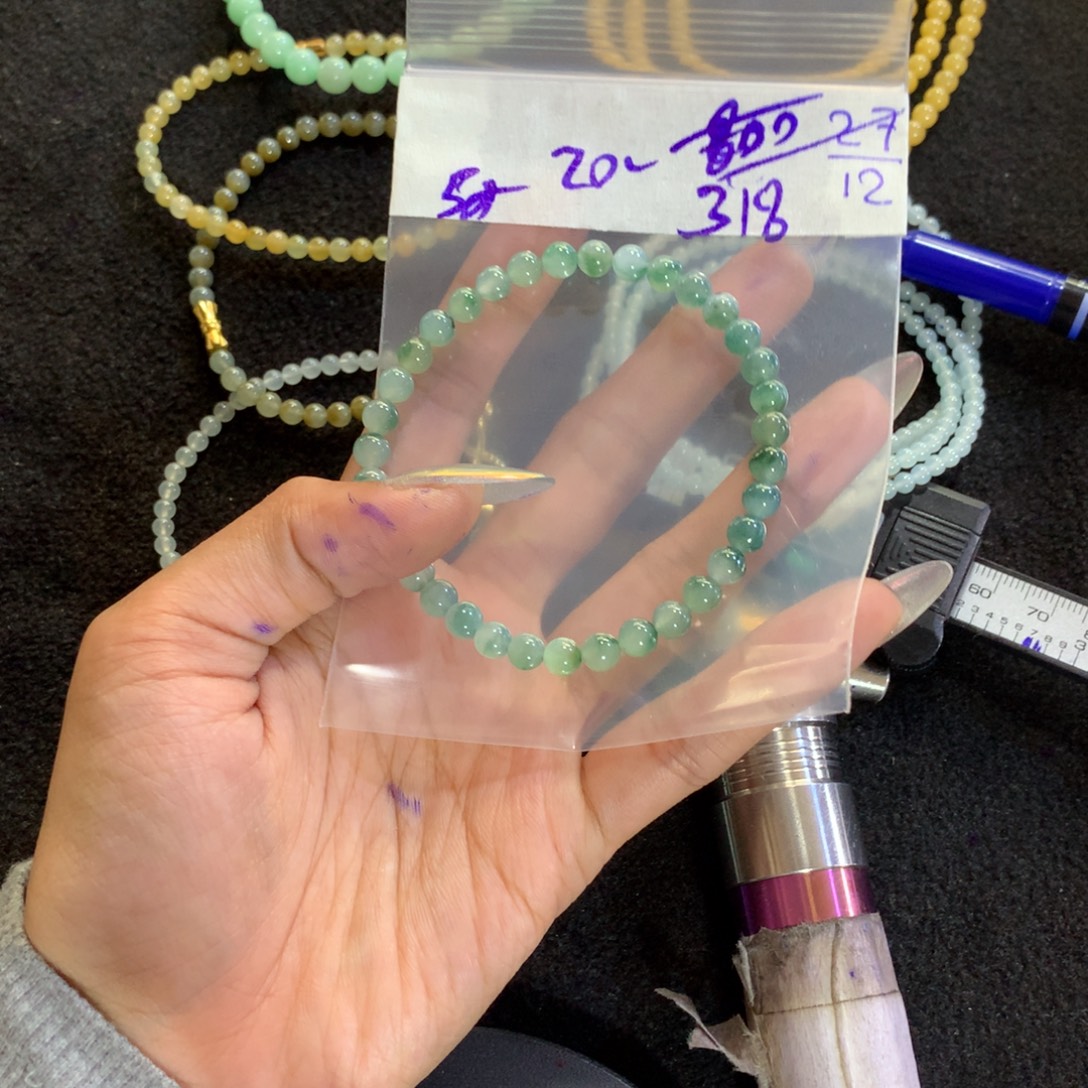 定制翡翠未镶嵌天然缅甸翡翠