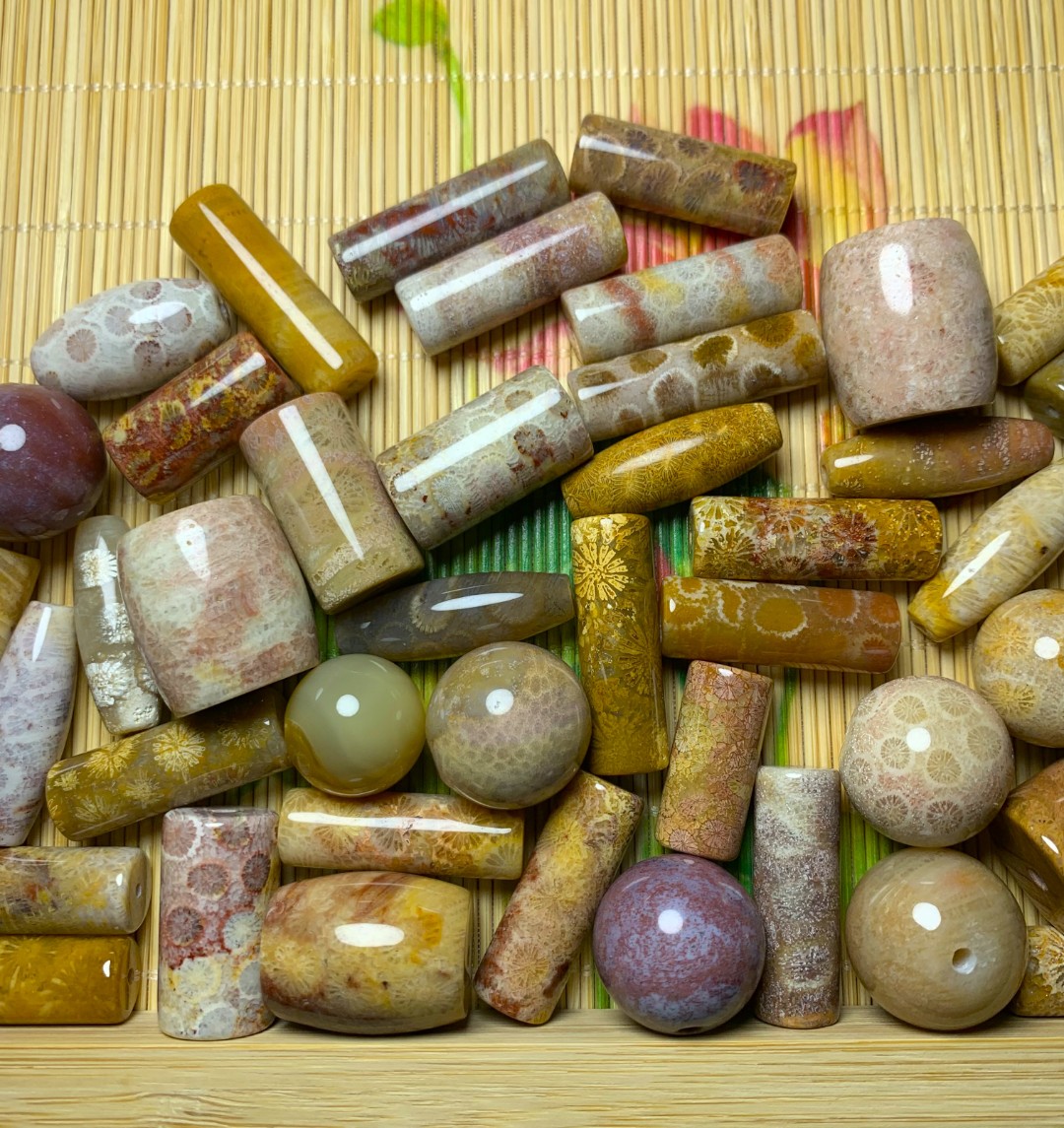 珊瑚玉转运珠天然色时尚饰品可盘玩随机发1件多样性发货小众珠宝