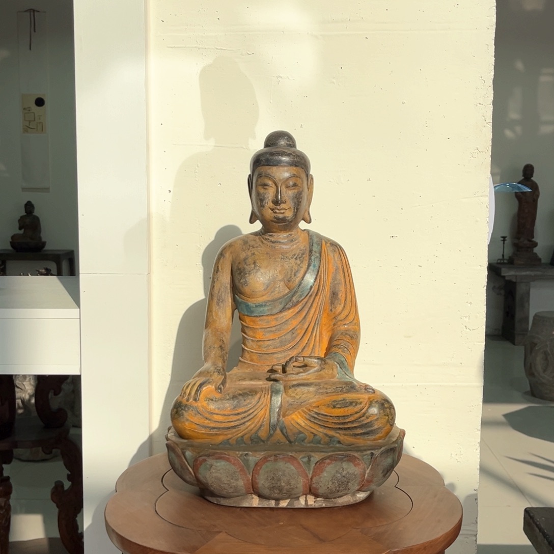 石材全*坐佛彩绘