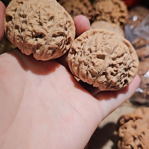 亳***生文玩核桃吊坠48南瓜