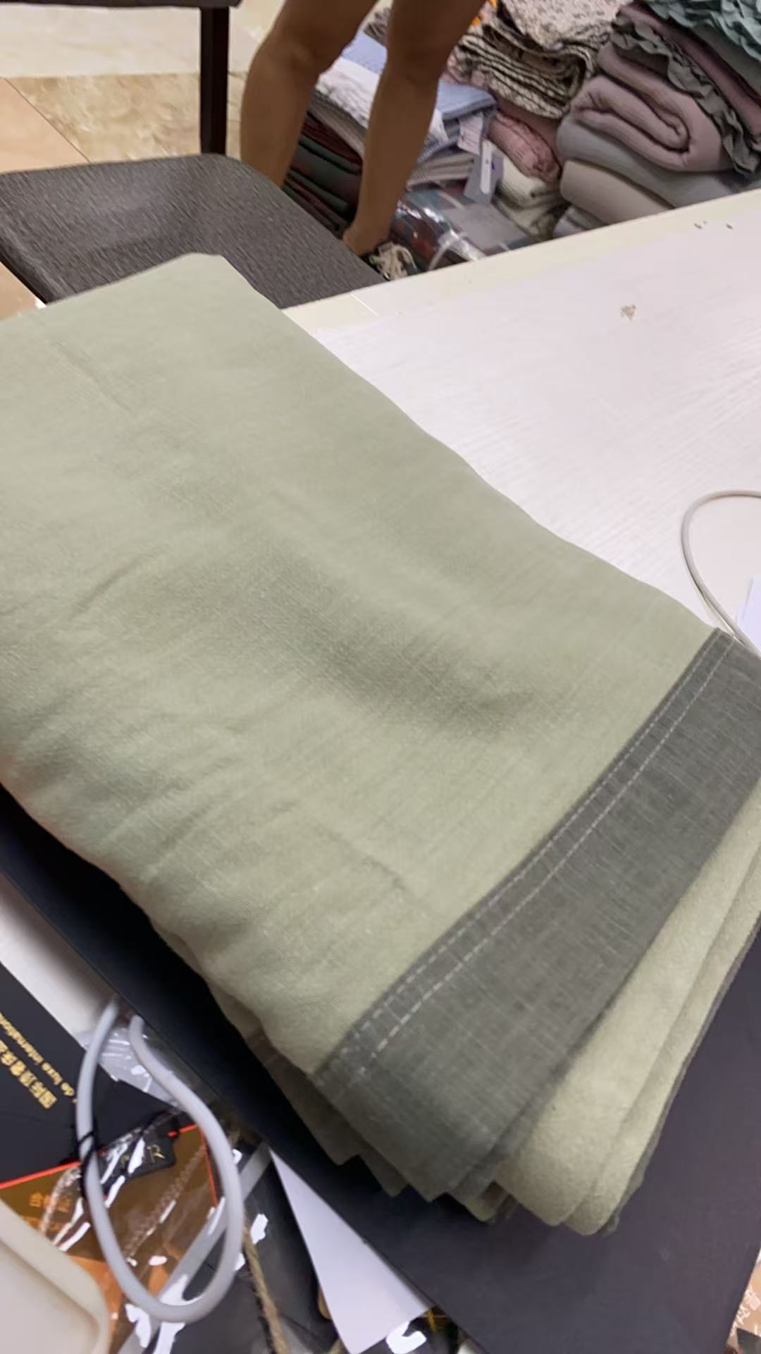 【多呐】150*200新中式麻床盖四面包边款