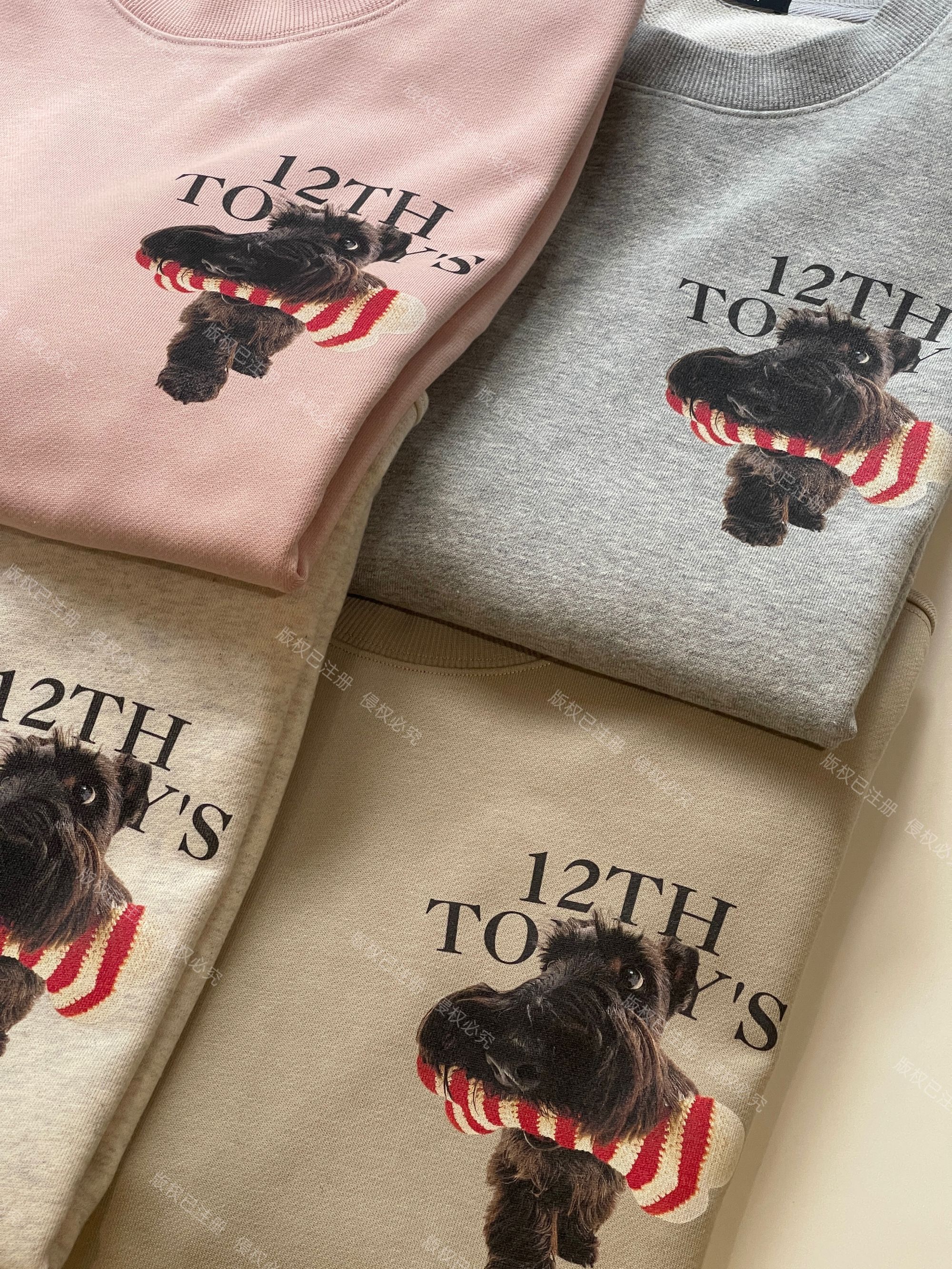 【 新年款 】口袋卫衣双股毛圈底狗狗印花休闲情侣宽松